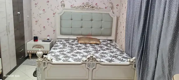 Ivory Classic king Bed with Upholstered Headboard and Matching Nightstand