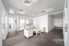 Vacant | 2 Parking Spaces | Low Floor