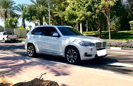 BMW X5 xDrive50i Luxury Line 2014 | GCC Specs | V8 TwinPower Turbo