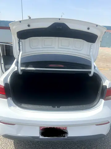 2021 KIA RIO 照片 5
