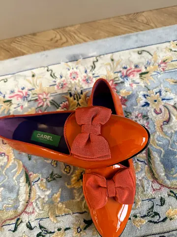 CAREL Paris Orange Patent Leather Loafers – Made in Italy – Size 37