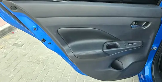صورة مصغرة 8 لـ 2020 Nissan VERSA
