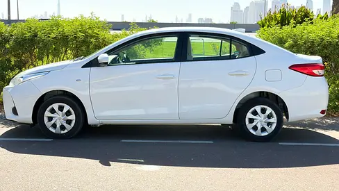 صورة 4 لـ 2021 Toyota YARIS