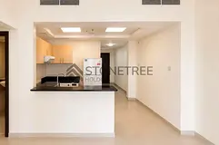 Bed Space Available in JLT next to Metro