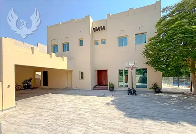 Upgraded E1 Villa | Private Pool | Lake Views
