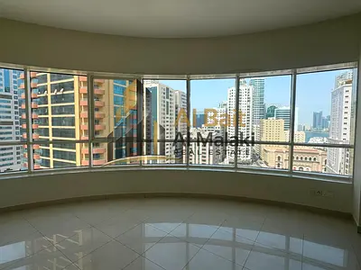 شقة واسعة 3 غرف وصالة بالقصباء | باركن وتكييف مركزي مجاني
