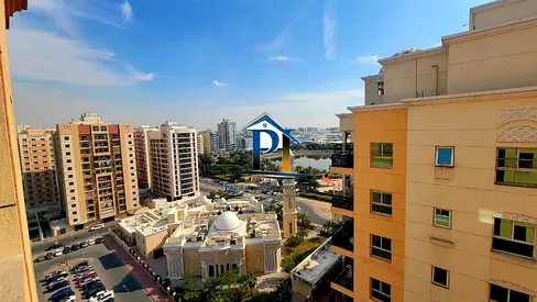 In front of Park & Central School**Spacious 2BHK with Balcony, Wardrobes, All Amenities