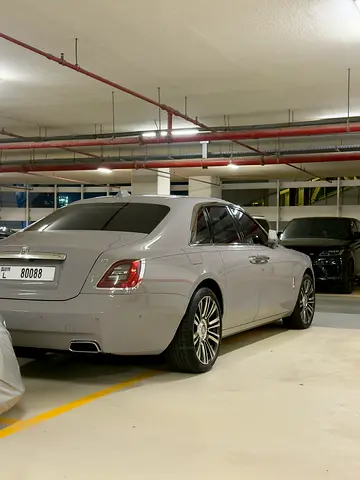 صورة 10 لـ 2021 ROLLS-ROYCE GHOST