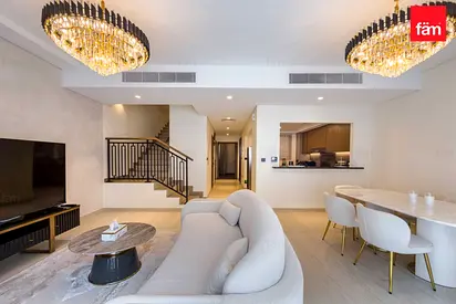Next To Exit | 4 Bedroom Villa | Fully Furnished