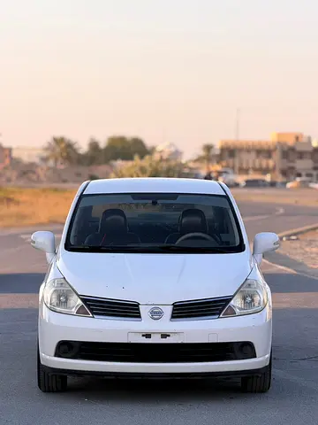 Reliable Nissan Tiida S 2014 - Japanese Specs - Well Maintained