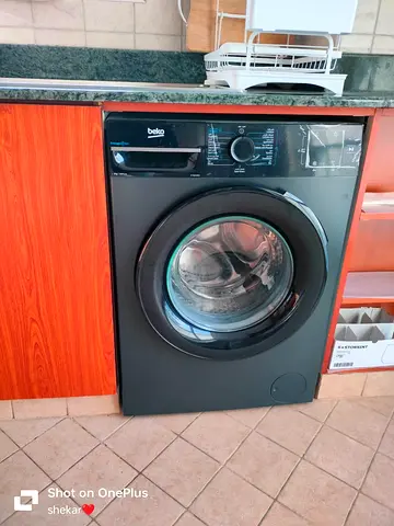 Beko 8kg Front Load Washing Machine - excellent Condition