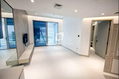 Brand New Apartment | High Floor | Modren Design