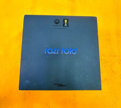 MOTOROLA RAZR FOLD