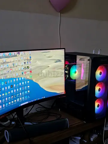 Gaming pc and monitor with all accessories