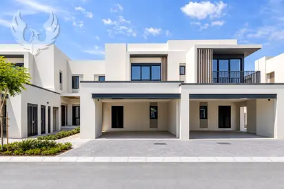 Skyline Living | Spacious Townhouse