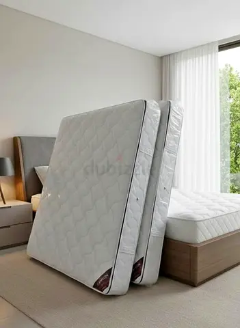 King Top Memory foam Spring Mattresses - Good Condition