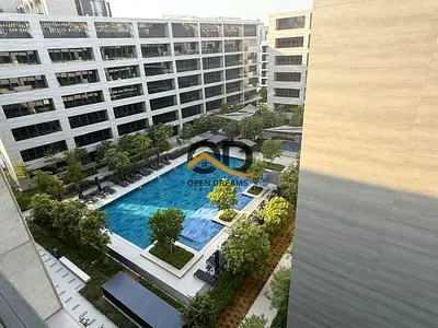 Brand New /1 BR With High Standard Living Style