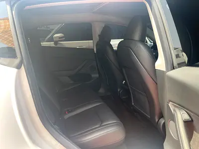 2022 Tesla MODEL Y photo 9