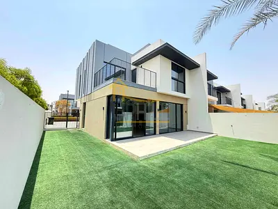Vacant 4 Beds + Maid Corner Unit Eden The Valley