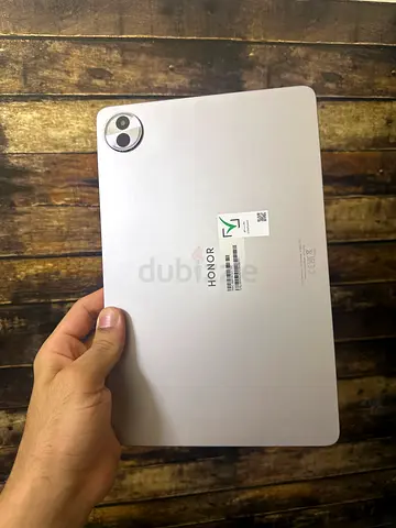 Honor tablet - good condition, 10-inch (silver) with dual rear cameras