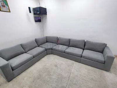 Excellent condition crate&barrel corner sofa