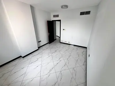 بسعر ممتاز جدا ومناسب للجميع مع صيانه فري ع المالك موقع متميز جدا ومناسب للجميع مع صيانه فري
