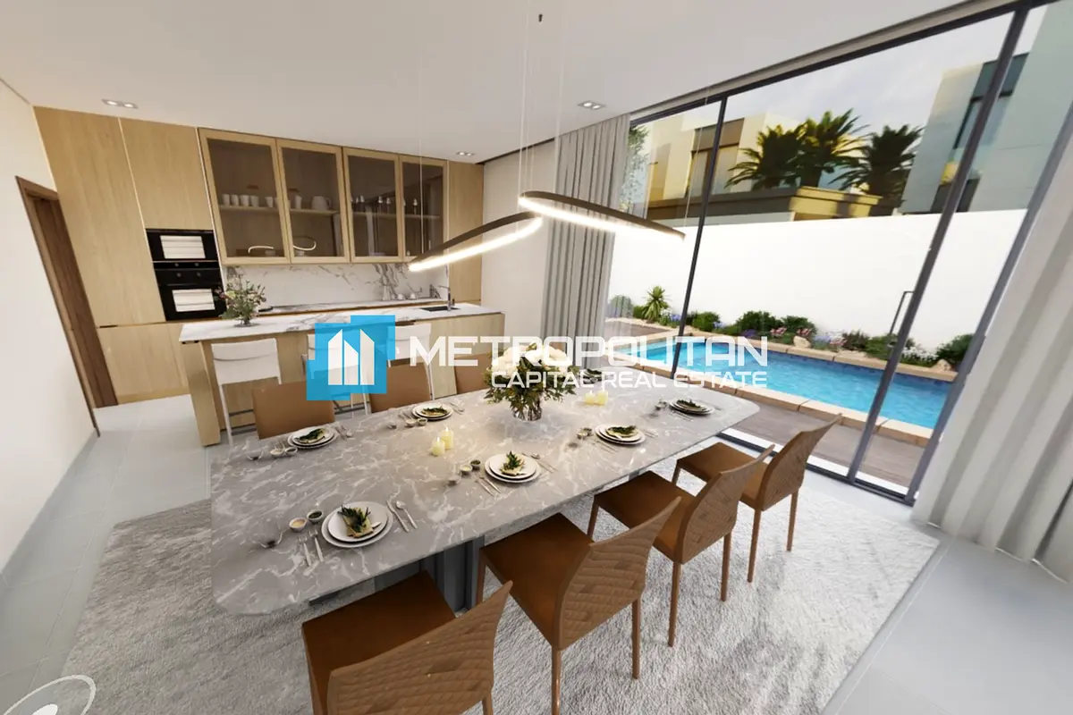 Single Row | 6BR+Maids | High End Finishes