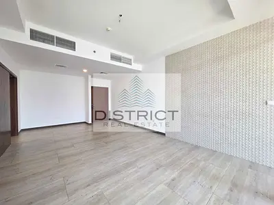 Specious Gold Finishing/Park View/Well Maintain