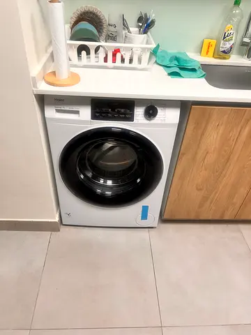 Front load washing machine - compact built-in, good working condition