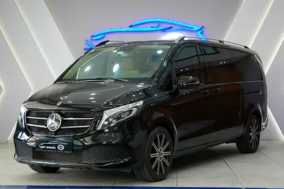 2023 - MERCEDES-MAYBACH V250 - GCC - PRESTIGE CONDITION for 239,000.00 AED
