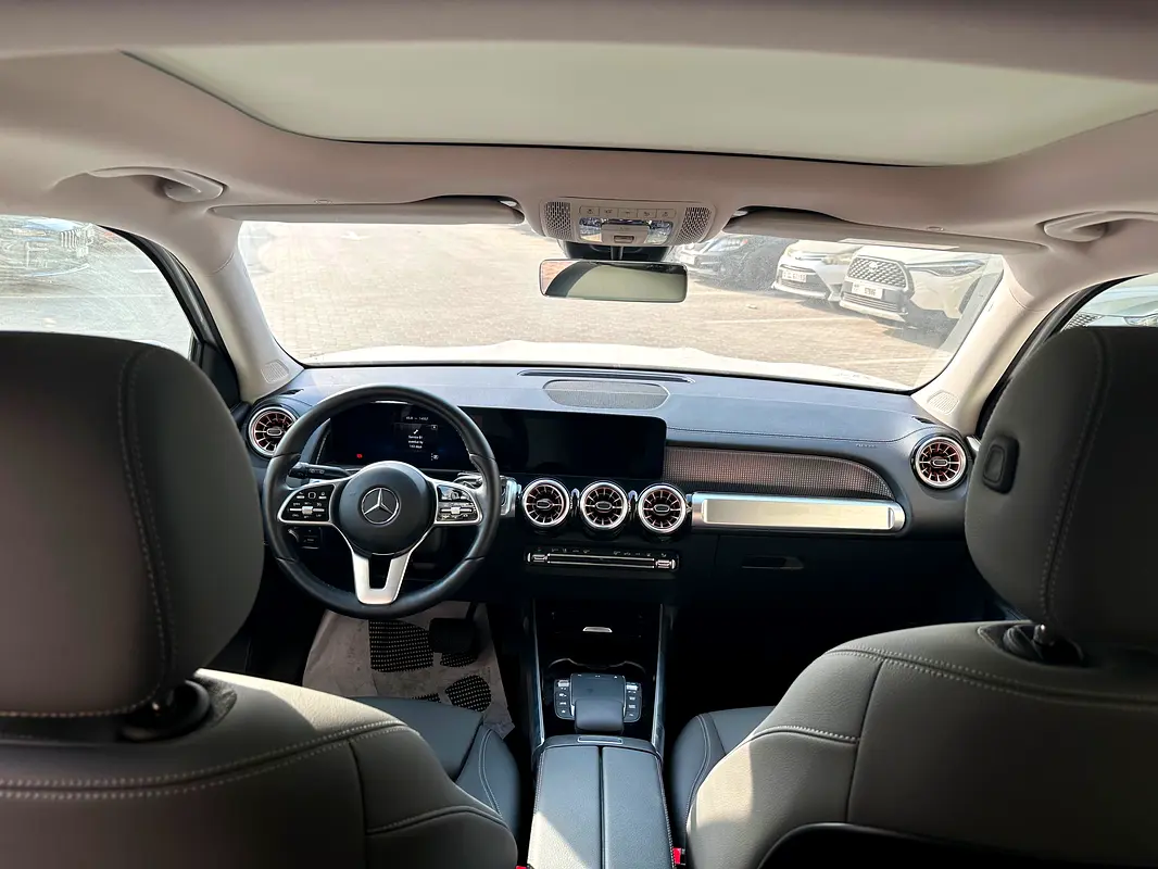Mercedes-Benz EQB 2024