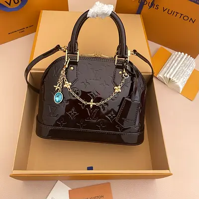 Louis Vuitton Alma Women's Bag