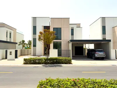 Spacious 5BR Villa | Vastu | Brand New