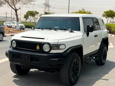 Toyota FJ Cruiser GXR 2016 - GCC Specs - Excellent Condition