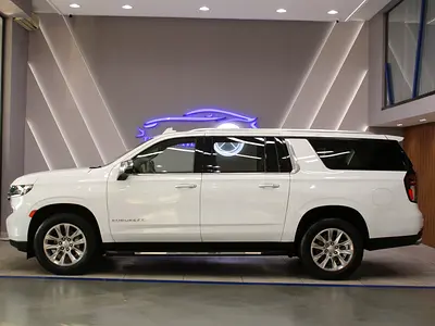 2022 Chevrolet SUBURBAN 照片 7
