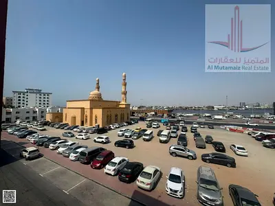 للبيع ارض زاوية سكني تجاري G+20 علي الشارع الرئيسي مباشرة مقابل المنطقة الحرة وميناء وجمارك عجمان