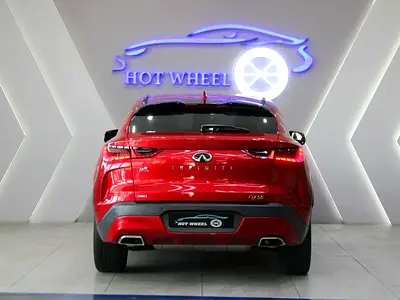 صورة 4 لـ 2023 Infiniti QX55