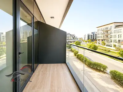 Studio | Vacant | Spacious Layout - Low Floor