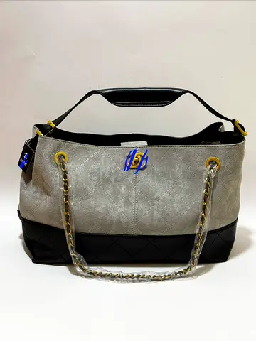 Cc Grey and black large shoulder handbag with chain straps