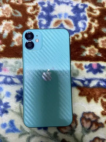 iPhone 11, 64GB — Flawless Condition, Genuine Sale