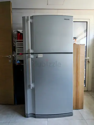 Hitachi 610L Freezer-Refrigerator