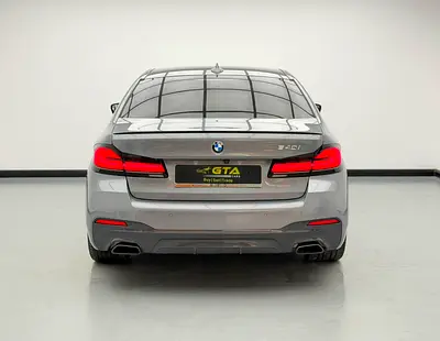 صورة مصغرة 5 لـ 2023 BMW 5-SERIES