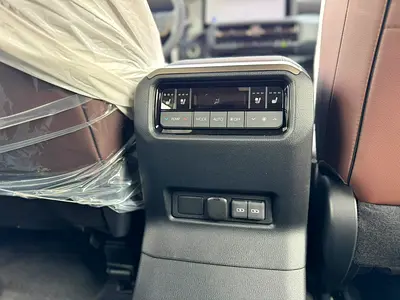 صورة مصغرة 13 لـ 2026 Toyota PRADO
