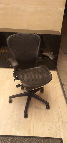 Herman Miller Areon Classic Chairs For Selling