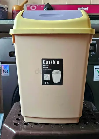 Dustbin for sale
