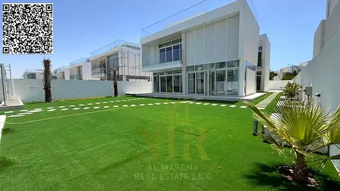 🏡 For those seeking luxury, privacy, and a prime location – a sophisticated villa for sale in the heart of Al Zorah, Ajman