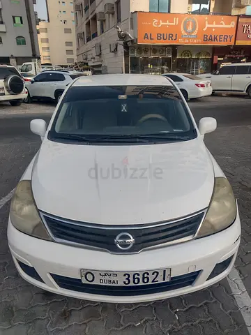 Reliable Nissan Tiida 2011 - Efficient & Spacious