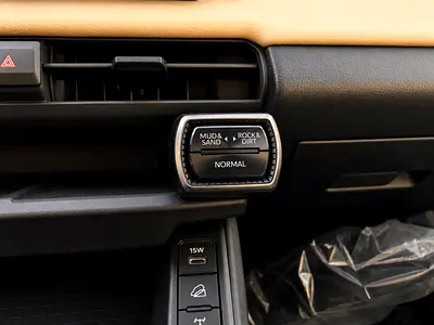 صورة 10 لـ 2026 Toyota RAV 4