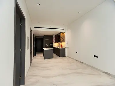 Resale | High Floor | Community View