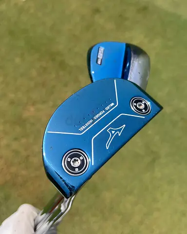 Mizuno Mallet Putter and Mizuno T20 58 degrees wedge Blue, used in good condition